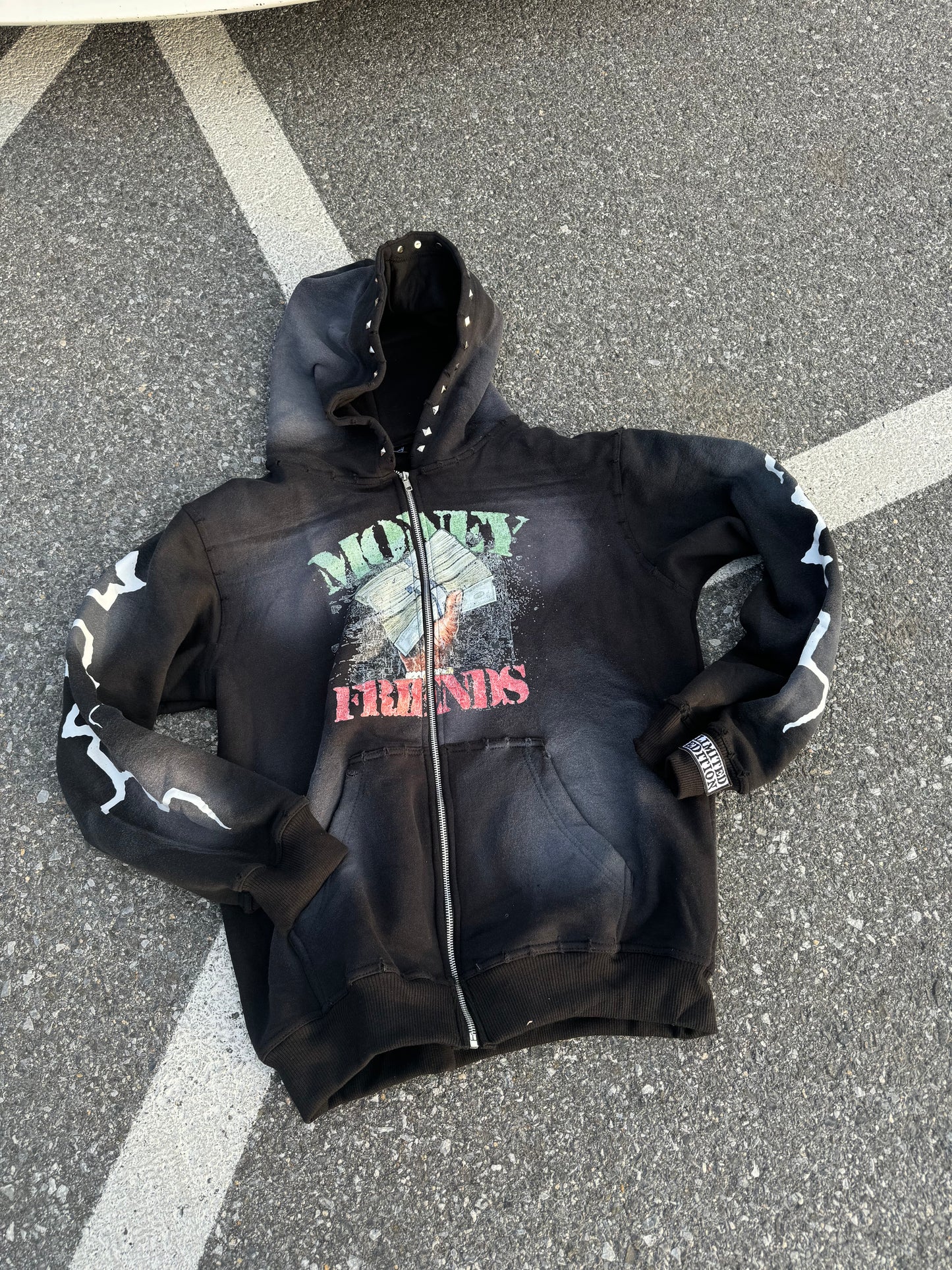 Cash Flow Zip Up